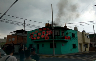 #Video: Se incendia casa en la colonia Américas de #Toluca