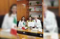 El Instituto Nacional de Rehabilitación (INR) entregó un reconocimiento al Banco de Tejidos del Estado de México.