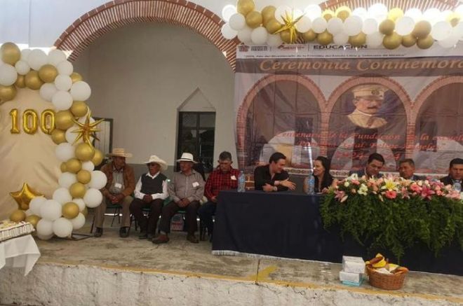 Esta conmemoración no solo marca un siglo de trayectoria educativa, sino que también refleja el compromiso continuo de la comunidad