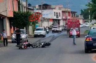Tres personas resultaron lesionadas al chocar con sus motocicletas en el Libramiento Oriente.