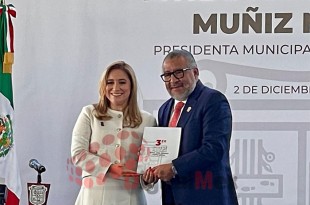 Ana Muñiz rinde Tercer Informe y asume nuevo mandato en San Mateo Atenco