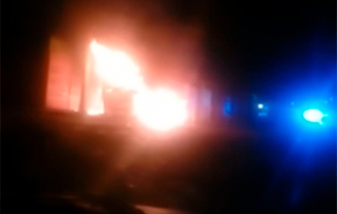 #Video: Automóvil explota tras impactarse contra una vivienda en #Ecatepec