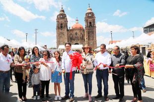 El Presidente Municipal Diego Moreno Valle los felicitó y reconoció por su talento