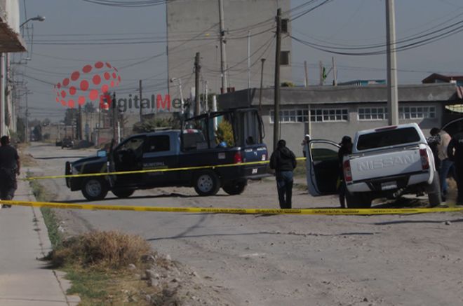 La víctima no ha sido identificada, sin embargo, estaba a bordo de una camioneta Nissan blanca.