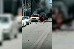 #Video: Explota camioneta cargada con pirotecnia, en #Tultepec