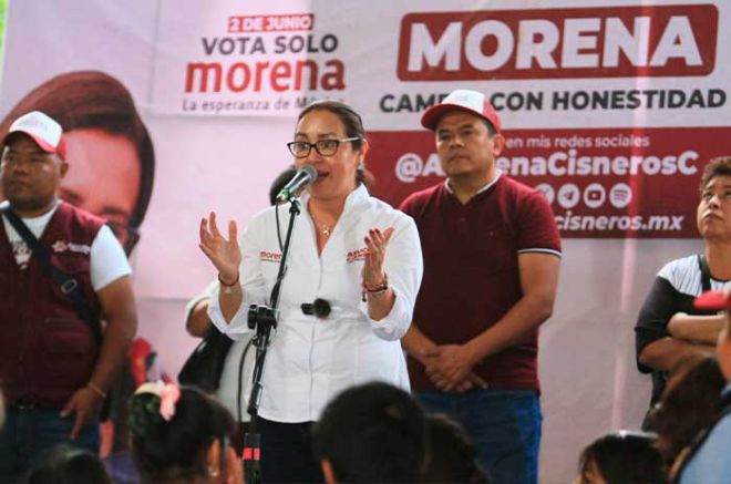 Azucena Cisneros reconoció que hace falta mucho por hacer en Ecatepec