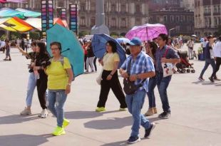 Se alertó sobre alta radiación UV, por lo que se recomienda usar bloqueador solar, vestir ropa de colores claros, utilizar gafas de sol y sombrero.