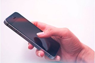 La dependencia recomienda colgar ante números desconocidos, no proporcionar datos sensibles y denunciar de inmediato