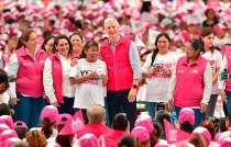 Salario Rosa reconoce entrega y dedicación de mujeres: Alfredo del Mazo