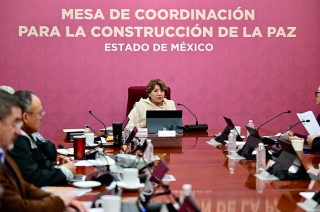 Las gobernadora Delfina Gómez coordina esfuerzos con las autoridades estatal y electorales para garantizar un proceso democrático y pacífico.