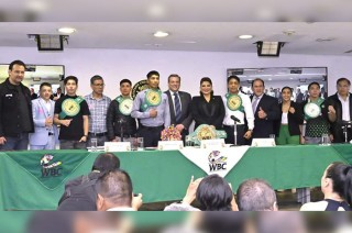 Retamozo, originario de Barranquilla, Colombia, llega a esta cita con un récord invicto de 17 peleas, 12 de ellas ganadas por nocaut,