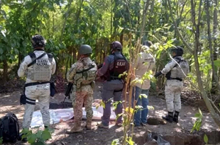 La Fiscalía General del Estado de Tabasco informó el hallazgo de una fosa clandestina en un predio de aproximadamente 75 metros de extensión.