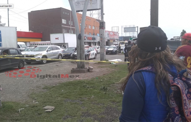 Muere niño limpiaparabrisas en Tollocan y Bulevar Aeropuerto