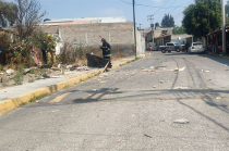 Autoridades de Protección Civil y la Fiscalía del Estado de México acudieron al sitio para atender la emergencia e iniciar las investigaciones.