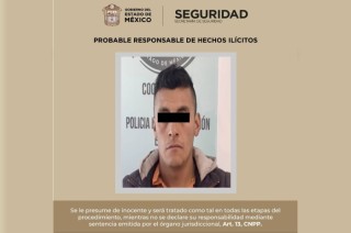 Durante la detención de este individuo, se aseguró una navaja y dinero en efectivo propiedad de la víctima, sustraído del domicilio.