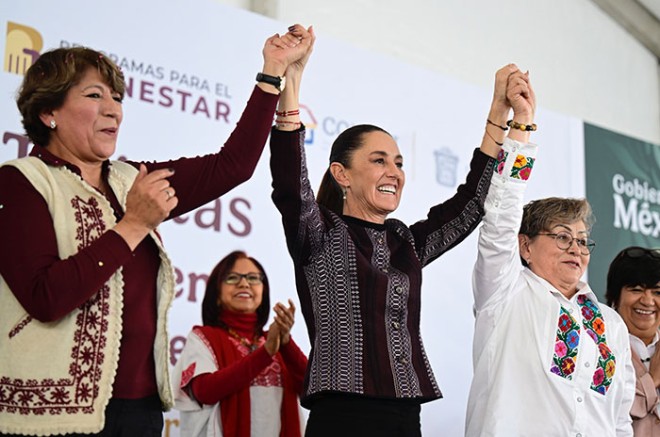 #Video: Claudia Sheinbaum y Delfina Gómez arranca entrega de apoyos a vivienda en oriente del #Edoméx