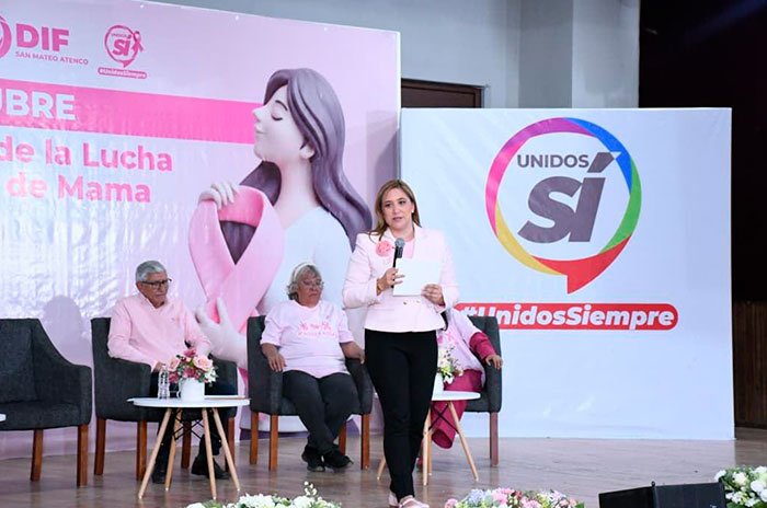 La alcaldesa Ana Muñiz Neyra destacó las acciones de prevención y acompañamiento a pacientes con cáncer durante el conversatorio de Octubre Rosa 2026.