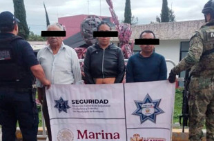 En el lugar fueron detenidos Gaudencio “N” de 81 años, José Luis “N”, de 57 años y Paula “N”,  de 41 años.