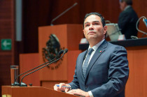 El vicecoordinador del Grupo Parlamentario del PAN en el Senado, Enrique Vargas del Villar, presentó una iniciativa de ley para reformar la Ley General de los Derechos de las Niñas, Niños y Adolescentes