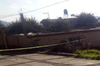 Peatones reportaron al hombre tirado recostado en la carretera