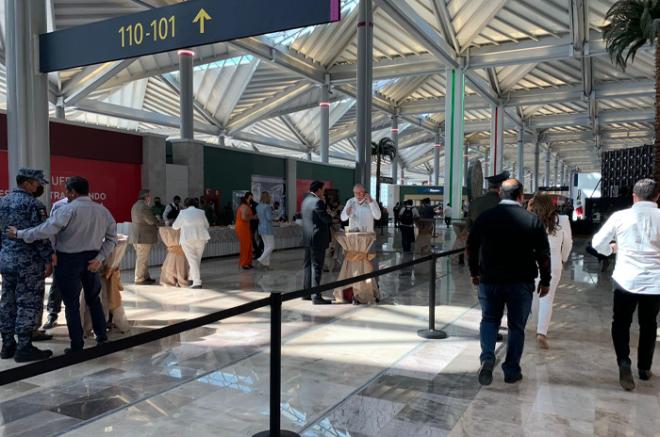 Ahora los ingenieros militares ya tienen la encomienda de concluir el nuevo aeropuerto de Tulum, en diciembre del 2023.