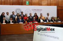 Durante el foro se abordaron temas esenciales para el fortalecimiento institucional, como la figura del testigo social como guardián del gasto público.