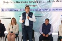 El consultorio ofrece servicios de limpieza y remoción de sarro, restauración con resina y amalgamas, extracciones simples, radiografía oral, entre otros.