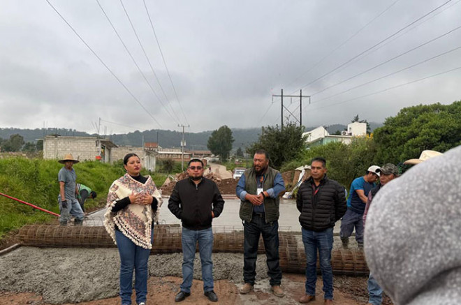 La alcaldesa María Guadalupe Díaz Aviléz agradeció el respaldo de Claudia Sheinbaum y destacó que estas obras impulsan el desarrollo de las comunidades.