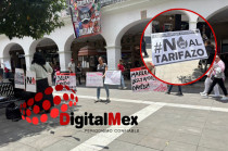 Ciudadanos participan en tendedero de denuncias en Toluca