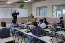 Se mantendrá la estrategia de operación para el presente ciclo escolar, reforzando permanentemente las medidas sanitarias en las escuelas.