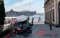 Reinciden motociclistas en ocupar andadores en Toluca