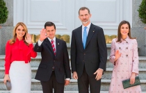 Peña Nieto se reúne con los reyes y el mandatario de España