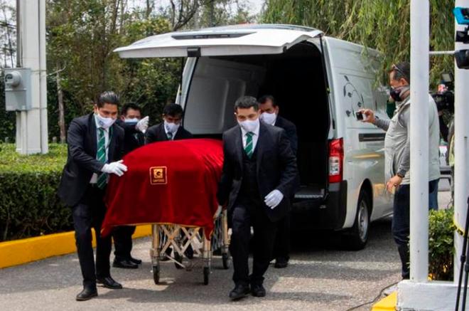 Luis Echeverría Álvarez fue presidente de México de 1970 a 1976 y fue velado el sábado pasado en la funeraria Lomas Memorial Santa Fe.