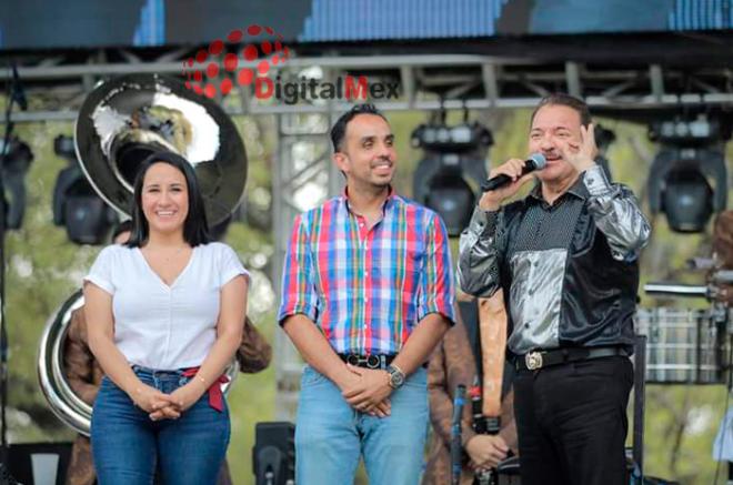 En este evento Julio Preciado regaló un viaje todo pagado a Mazatlán además de una convivencia con el grupo musical.