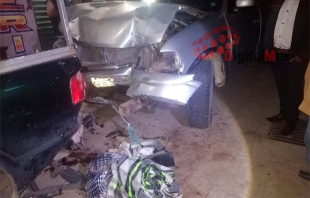 #Temoaya: camioneta atropella a peatón; también tripulantes mueren