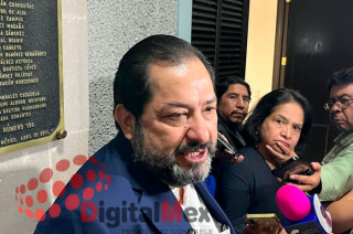 Mientras tanto, persisten protestas estudiantiles por el desarrollo del proceso interno.