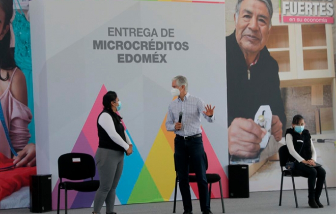 Entrega Del Mazo créditos a emprendedoras en apoyo a reactivación del consumo local