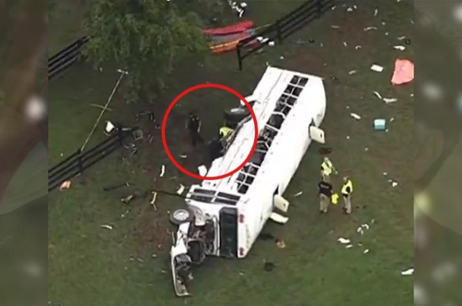 #Video #Tragedia: Autobús con trabajadores mexicanos volcó en Florida; hay 8 muertos