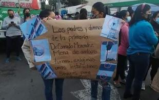 La carretera fue bloqueada lo que ha generado estancamiento vehicular, por lo que en redes sociales se pide a los automovilistas tomen rutas alternativas.