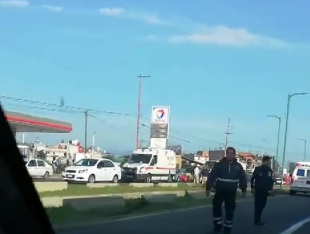 Fuerte choque en la Toluca-Tenango  congestiona la vía por horas