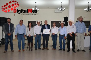 Con más de 40 años de trayectoria, múltiples campeonatos y exportaciones internacionales, su pasión y conocimiento han posicionado a Temascaltepec como una potencia ganadera