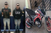 Los oficiales detuvieron a José Luis “N” de 25 años y a José “N” de 29 años quienes fueron presentados ante la Fiscalía General de la República (FGR), con sede en Toluca