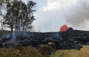 Lava de volcán Kilauea llega a pozo de planta geotérmica