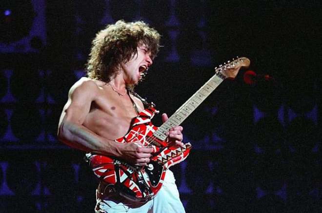 Muere Eddie Van Halen, legendaria estrella de rock