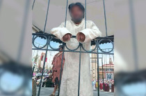 Ángel interpretó el papel de uno de los ladrones crucificados junto a Jesús. Durante la dramatización, habría recibido azotes como parte de la escenificación y, presuntamente, sufrió un accidente que derivó en lesiones de consideración.