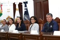 La rectora Martha Patricia Zarza Delgado destacó que la comunidad universitaria será la encargada de definir el rumbo de la próxima dirigencia sindical.